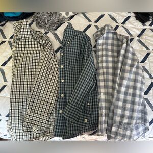 3 long sleeve boys button down shirts